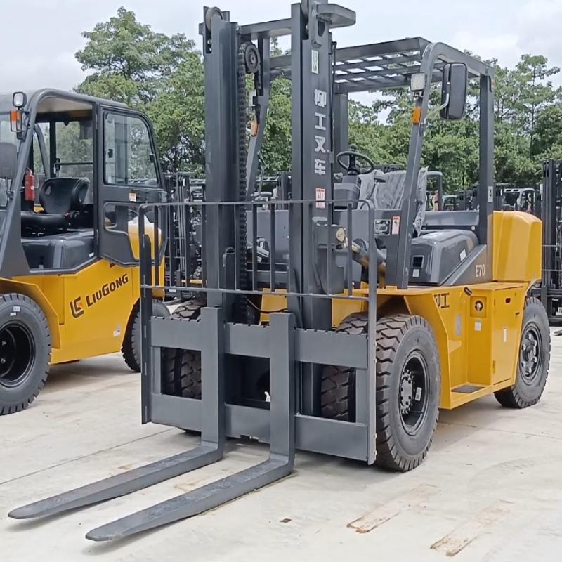 Customized Heavy Duty Forklift - Heavy Equipment Useful Life recension och pris